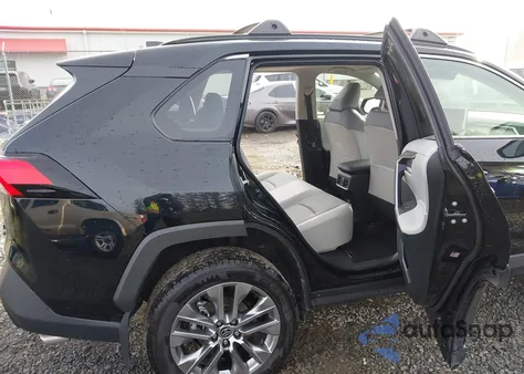 2025 Toyota Rav4 Xle Premium z USA, uszkodzony, nr VIN JTMA1RFV0SD117694